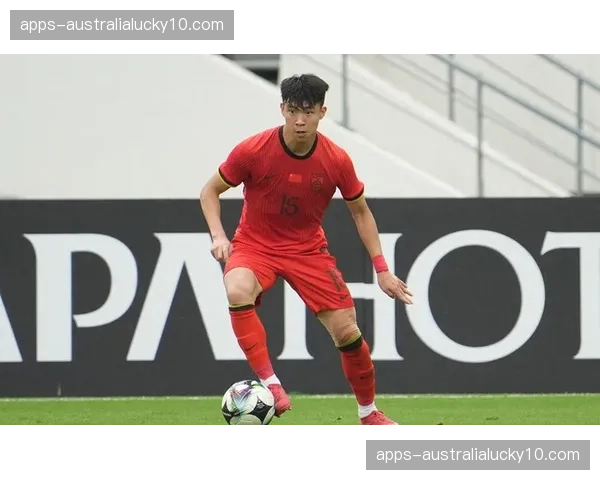 本土射手与外援平分秋色 张玉宁王钰栋三轮三球并列榜首